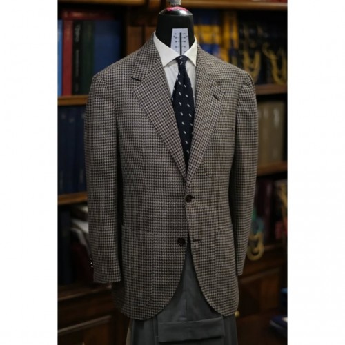 340104 by Dynasty Tailor